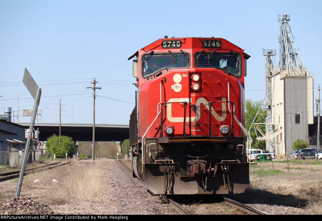 CN 5746